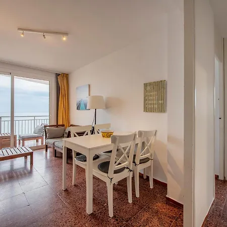 Apartment With Sea Views In Platja d'Aro